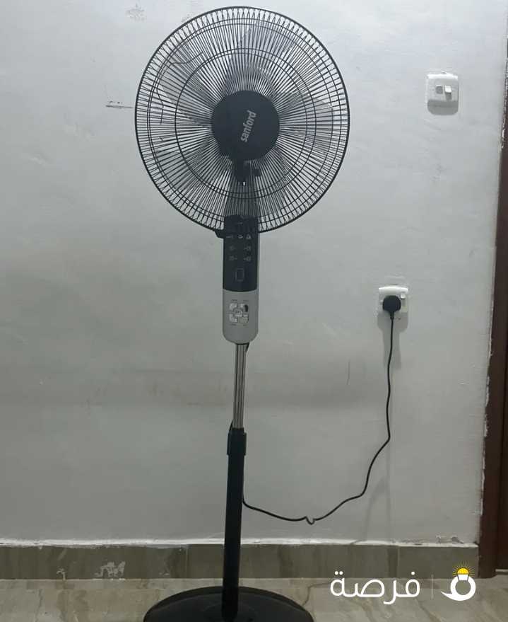 Stand fan sanford new condition