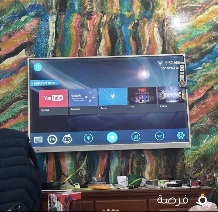 Wansa smart tv used 2 years old