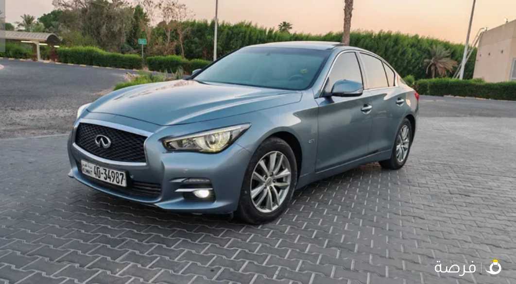 انفنتي Q50 بحاله جديده ممشا قليل