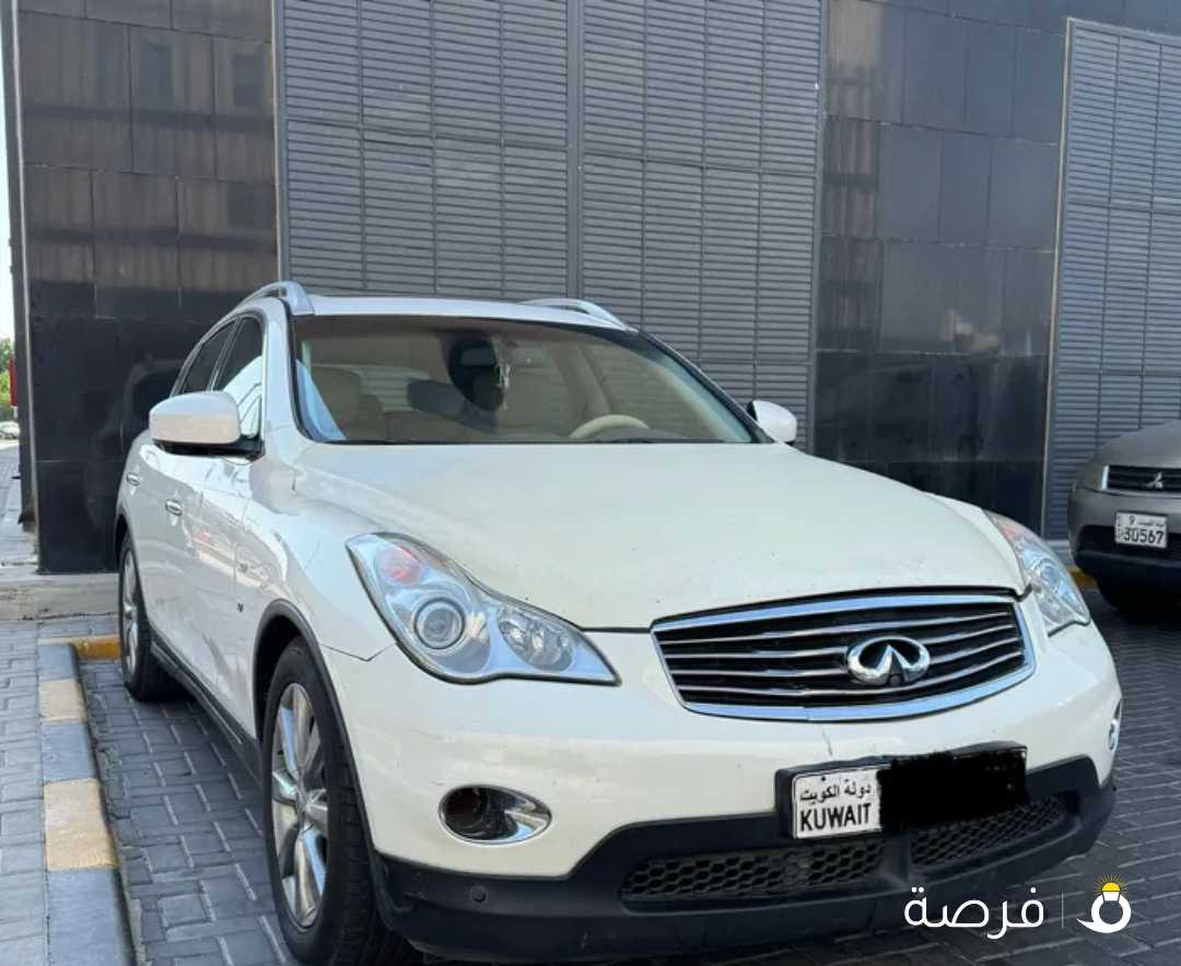 انفينتي Qx50 كامل مواصفات الدرجه الاولي 6 سليندر AWD