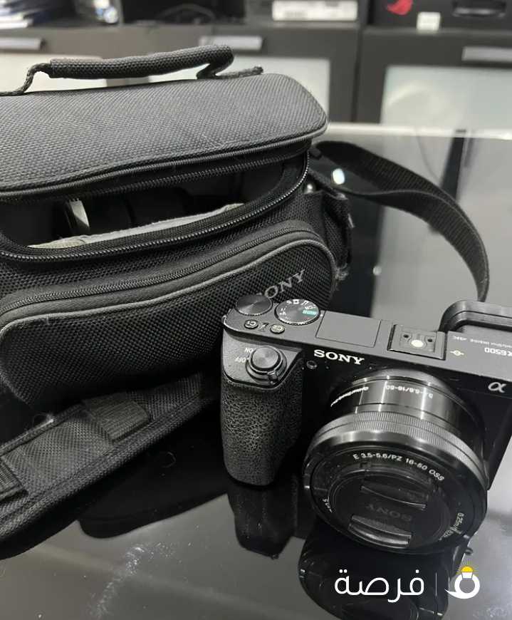 Used, good condition

Comes with kit lens, bag and extra battery

No box, no memory card

Pick up kaithan

No delivery