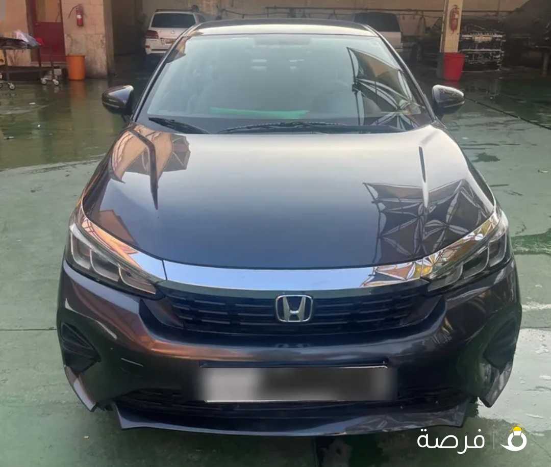 Honda city 2024 for sale , engine 1500cc km only 15000.