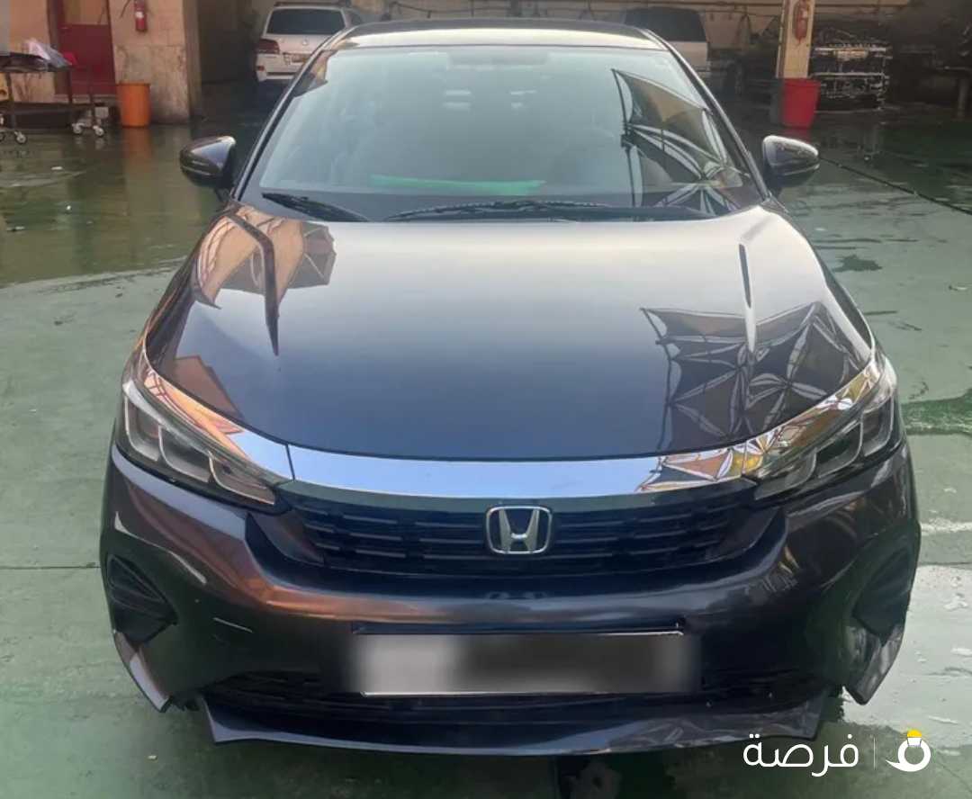 Honda city 2024 for sale , engine 1500cc km only 15000.