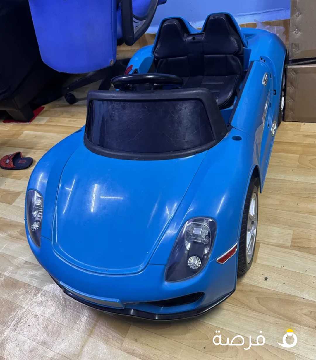 Toy car used