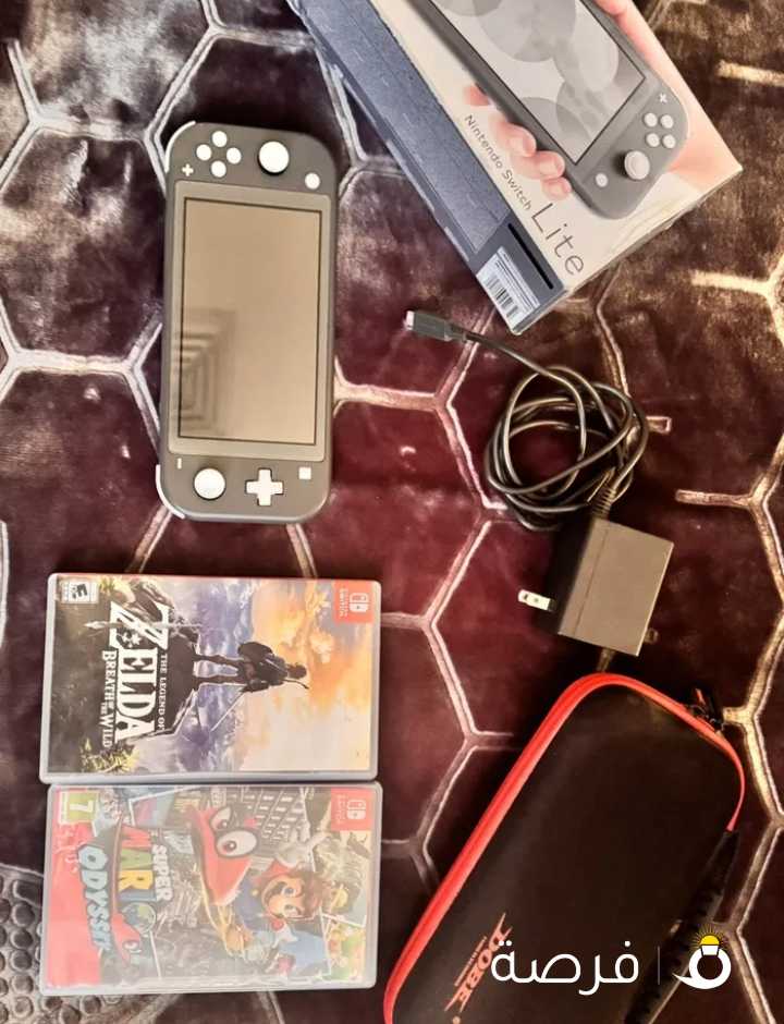 Nintendo Switch Lite Bundle for Sale – Excellent Condition!