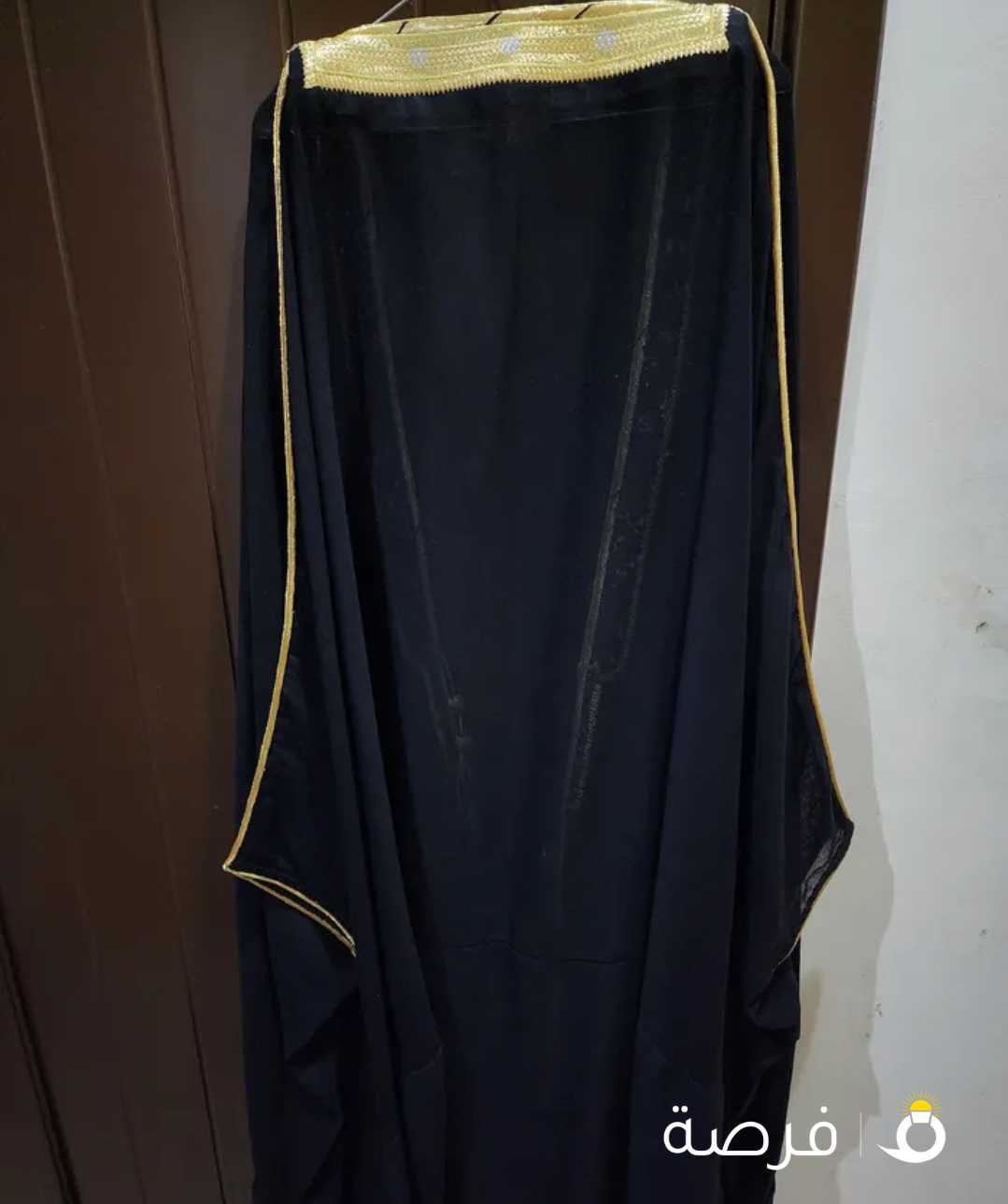 للبيع بشت الماني حياكه يدويه