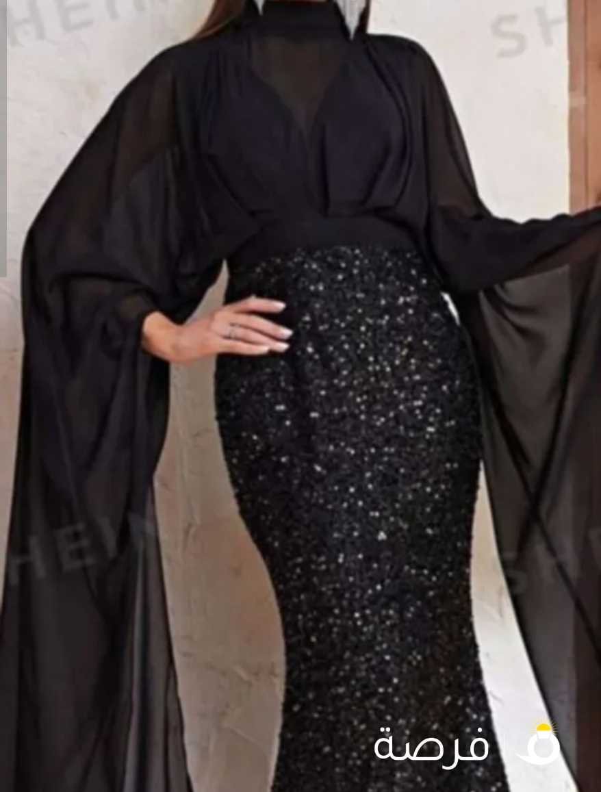 فستان سهرة. اسود