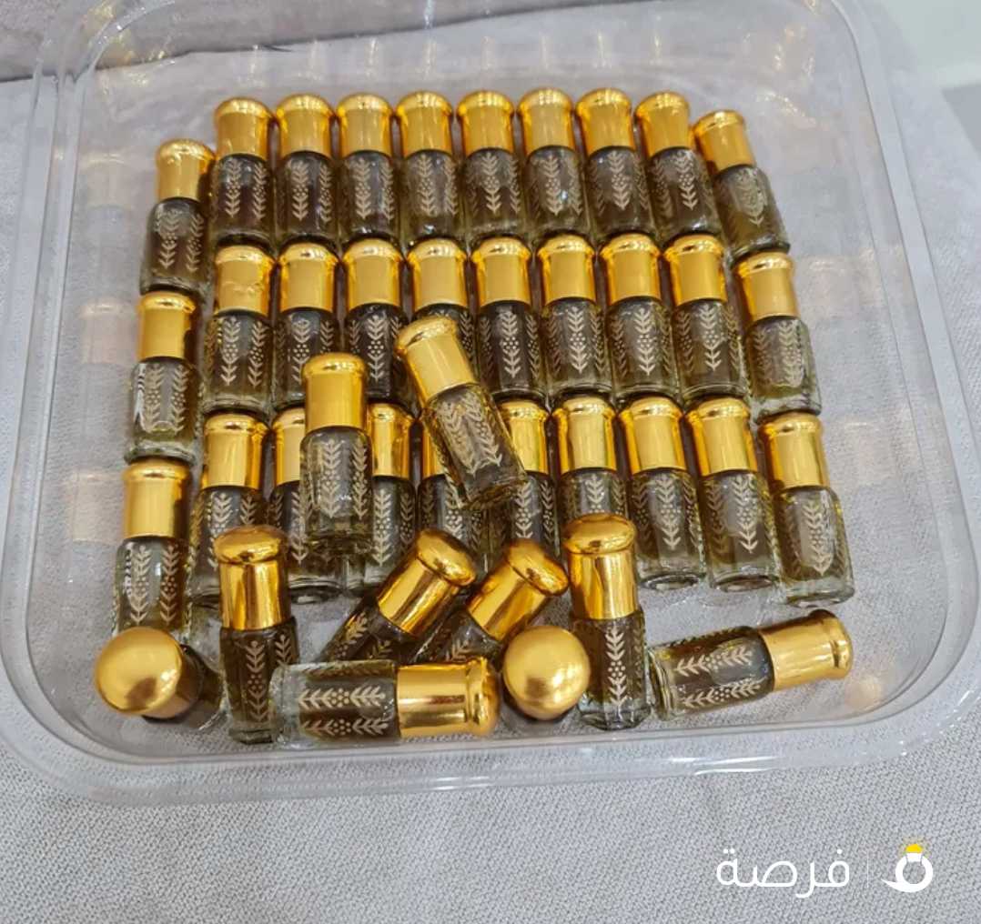 بالجمله للبيع مخلط دهن عود شرقي ومخلط غربي ورقاق فيتنامي جبلي AA