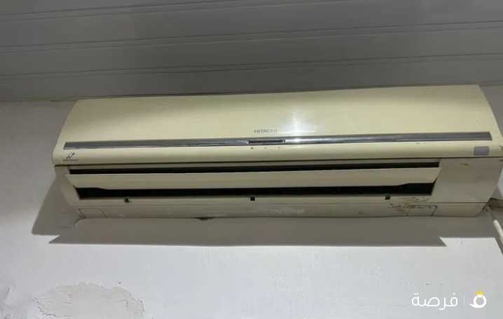 للبيع مكيف هيتاشي مستعمل خفيف