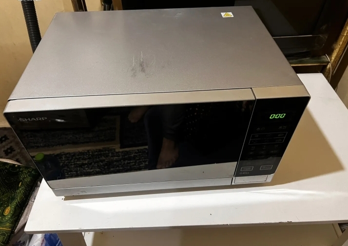 ميكرويف شارب