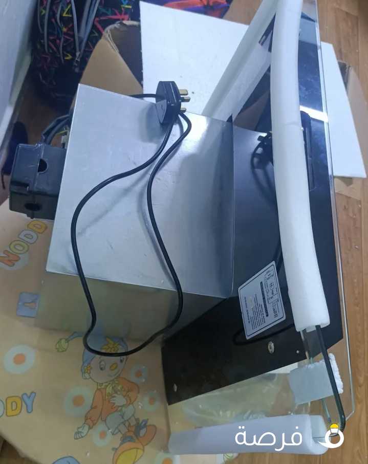 Kitchen Hood Chimney New, with lights, good power full exhaust fan.