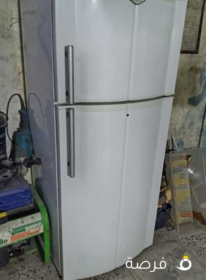 للبيع ثلاجة بيت حجم24مستعمل