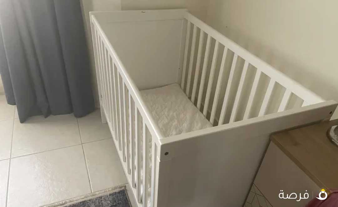 سرير أطفال