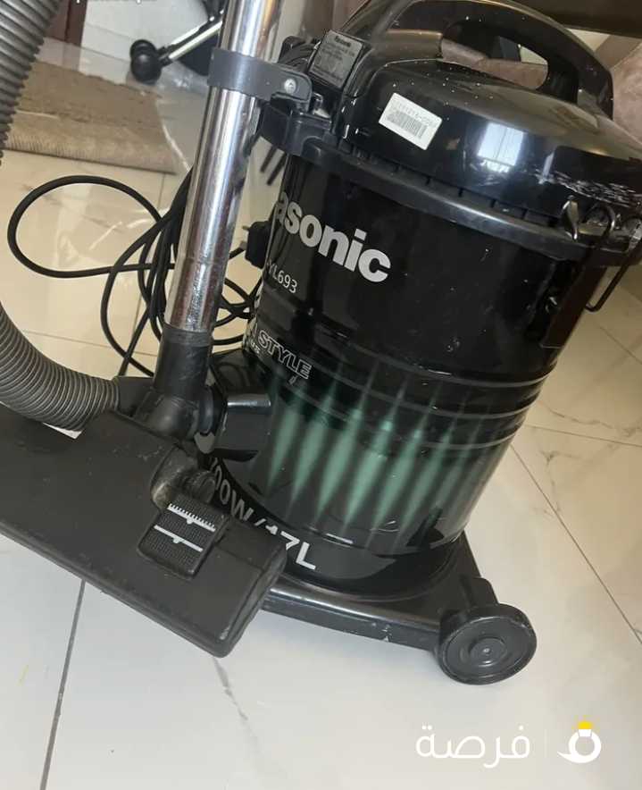 مكنسة كهرباء بانسونك