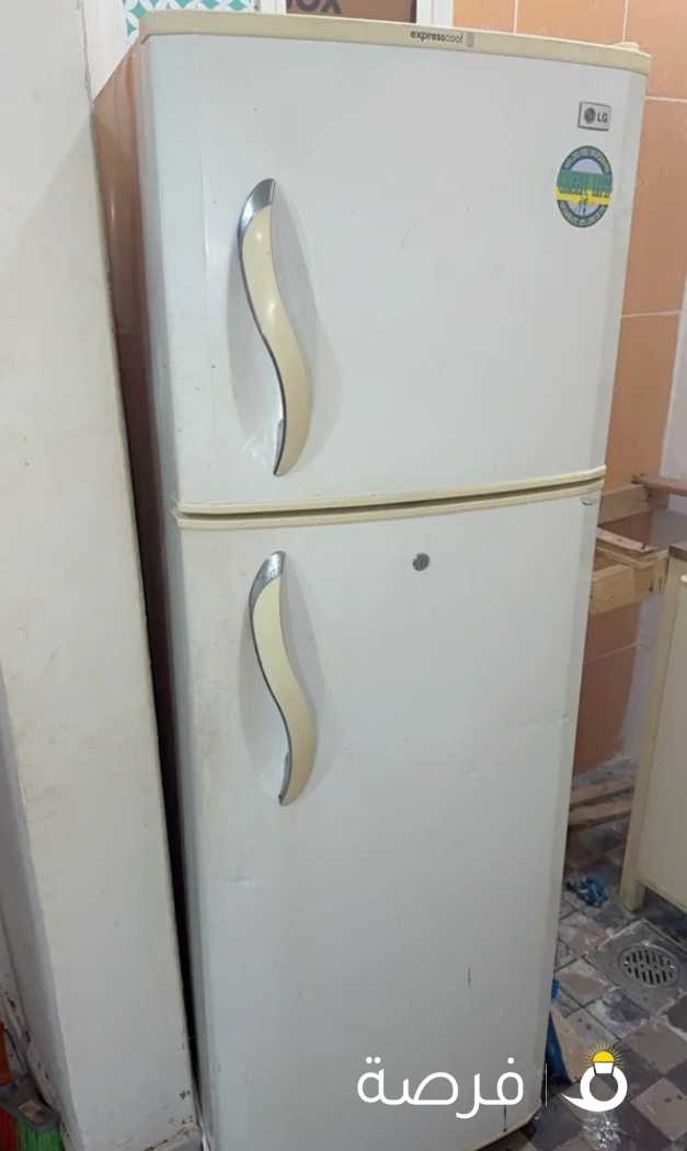 ثلاجة lg للبيع