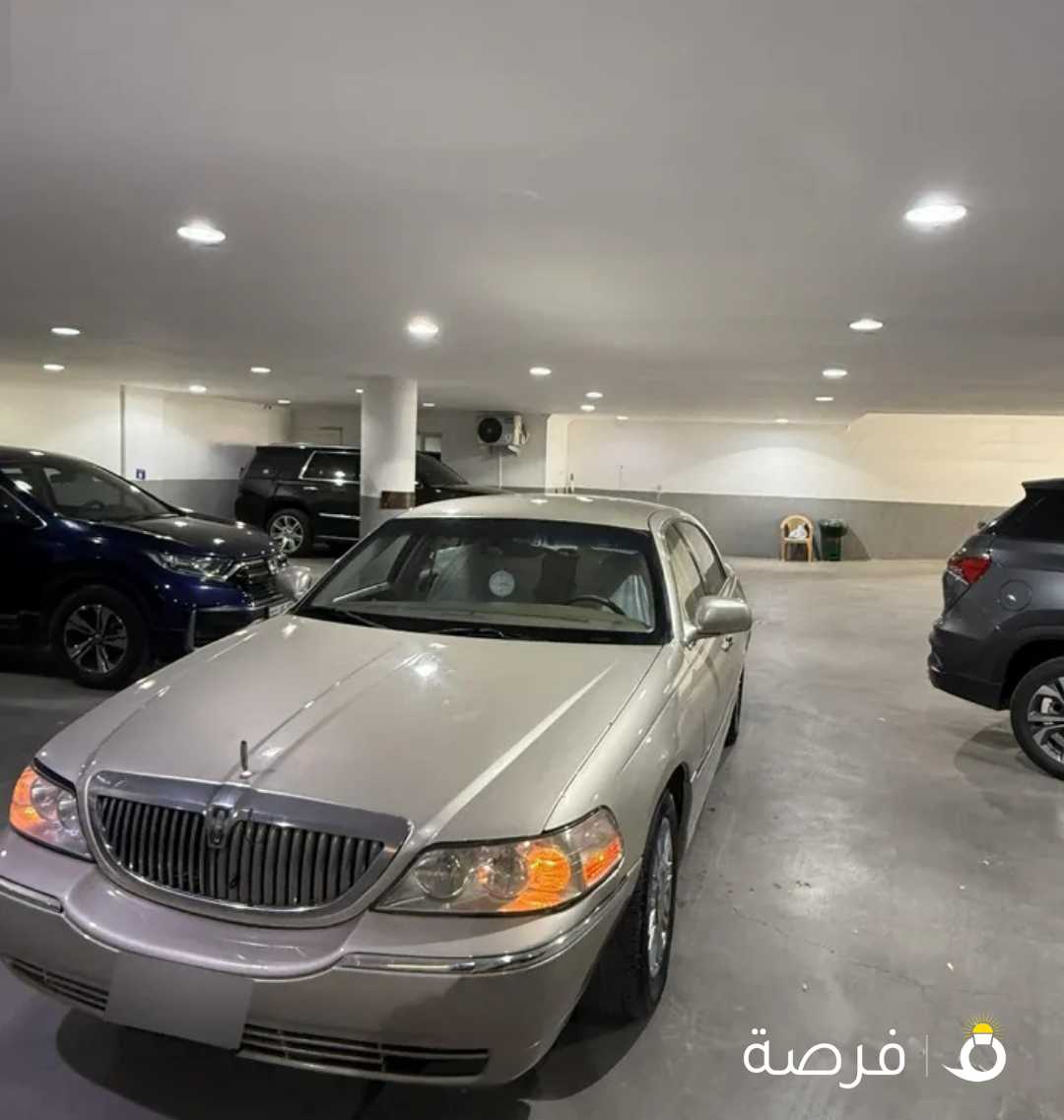 للبيع لنكون تاون كار