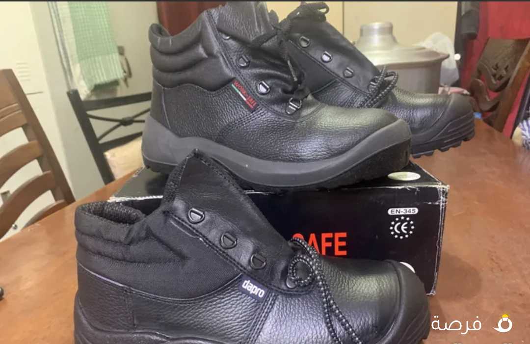 Safety shoes