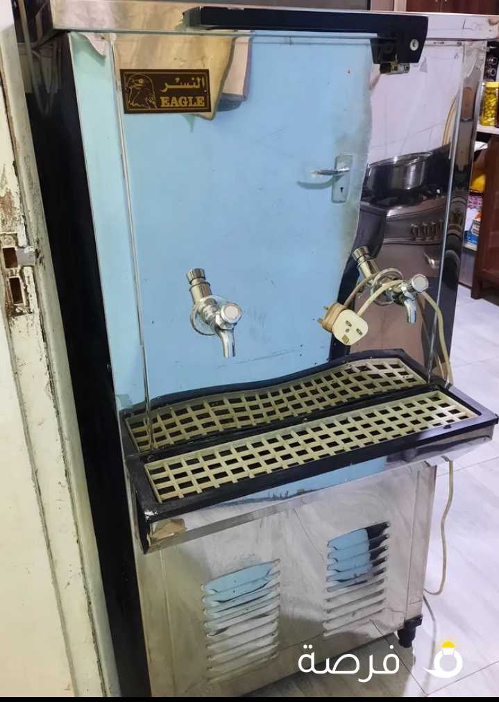 براد ماي يبرد الماي لدرجه مو طبيعيه نضيف جداً مستعمل سنه