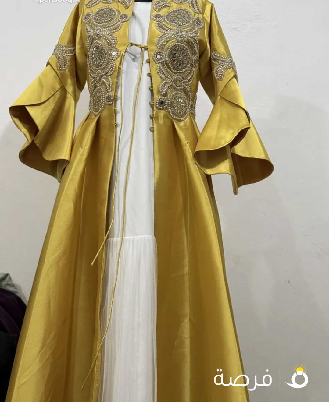 فقط لبسه واحده