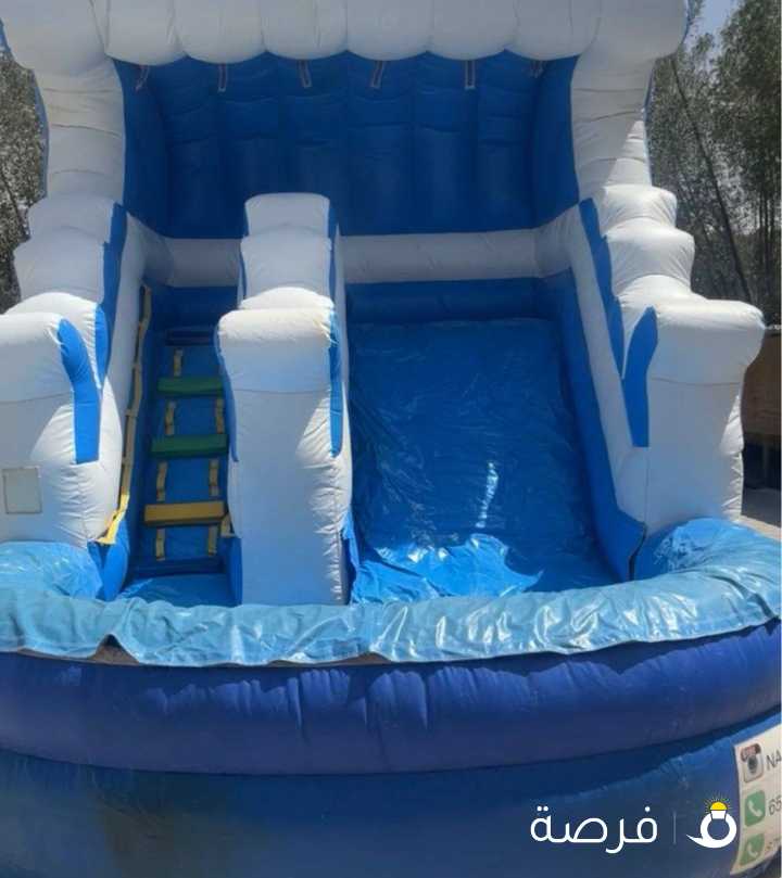 للبيع نطاطيه مائيه شبه جديده الارتفاع 4 والطول 5
والعرض 3