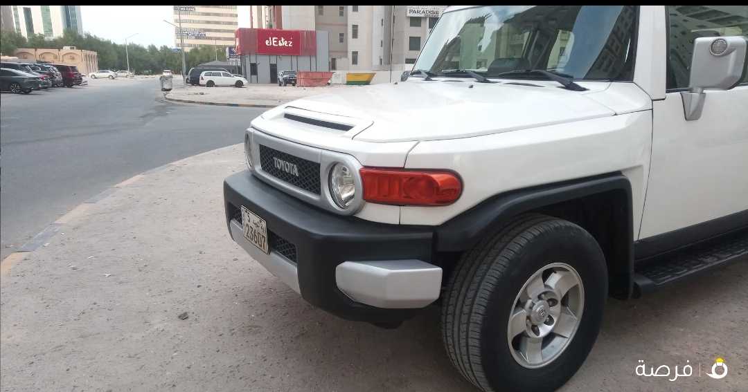 fj toyota. 2009