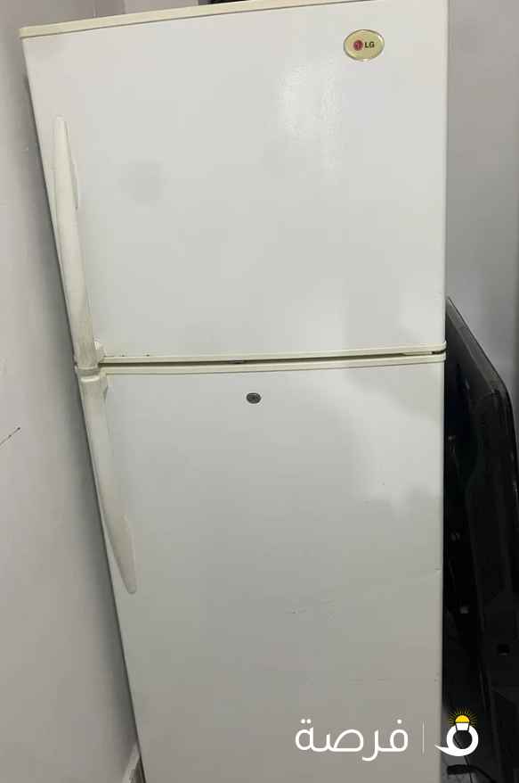 ثلاجة LG حجم وسط