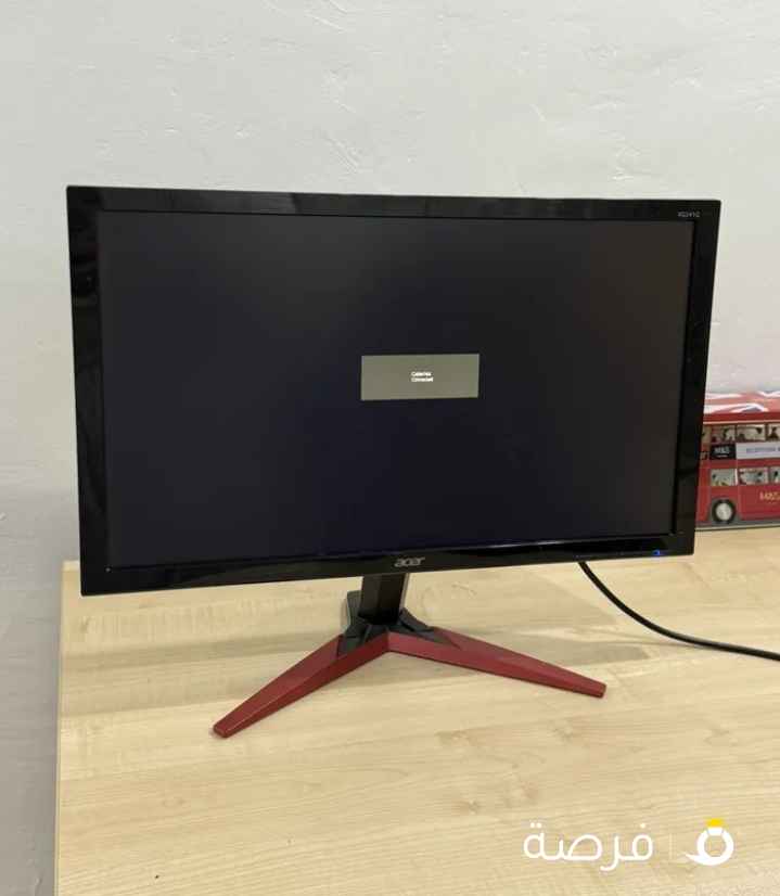 شاشة ايسر 165 هيرتز نظيفة