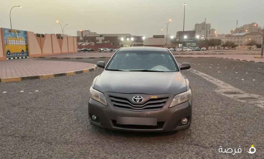 للبيع كامري 2011GLX كامل المواصفات عدا الفتحه