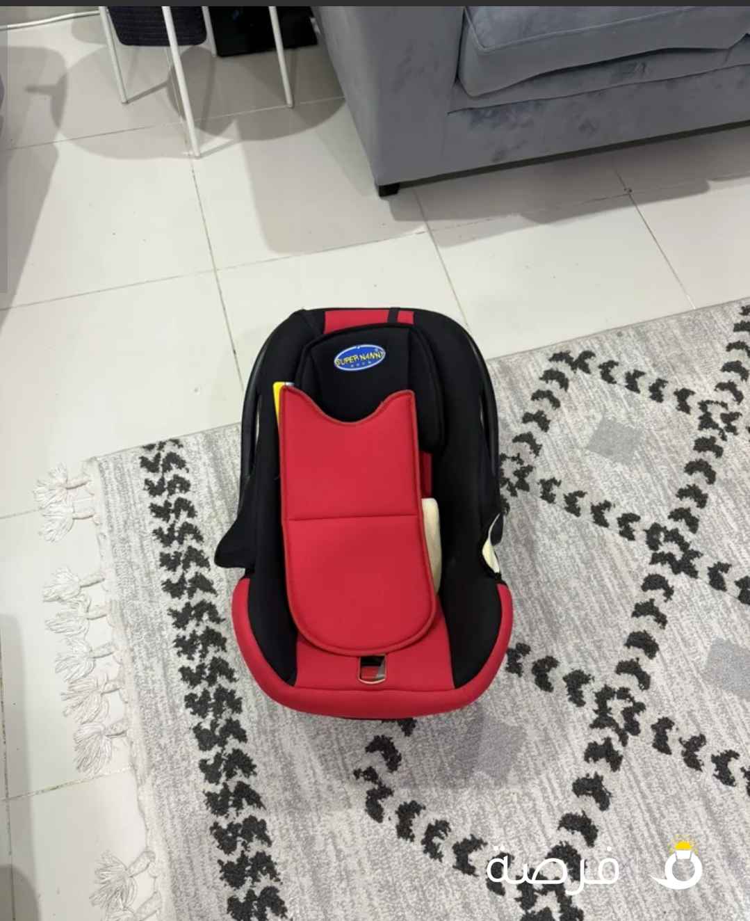 كرسي أطفال للسيارة
