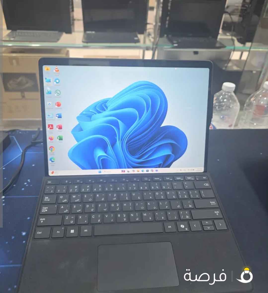 surfase pro 11 ram16gb ssd 512gb with keyboad space black use with warrnty for sale