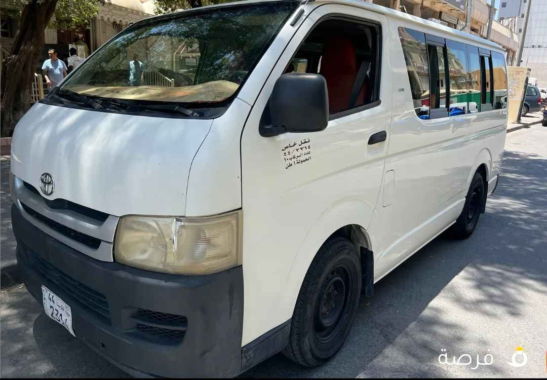 باص تويوتا 2010 ممتاز