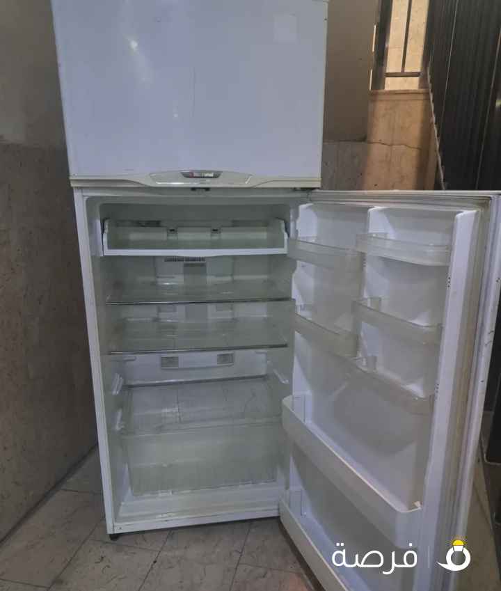 ثلاجة ناشونال بحالة جيدة