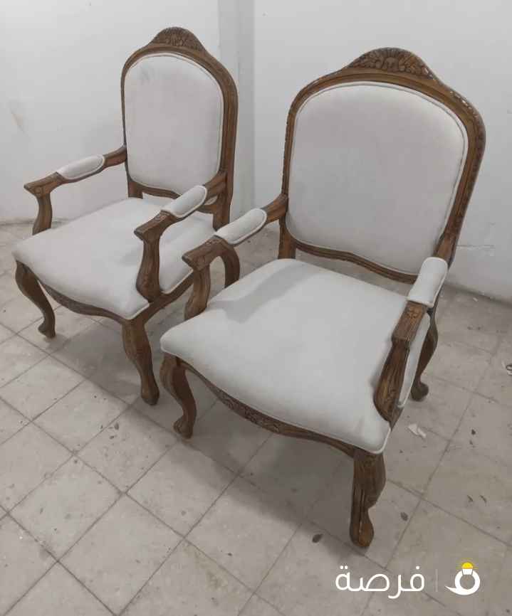 تنجيد أثاث منزلي شقق فندقيه يخوت كافيهات مطاعم صالونات ستاير خامات رول عازل لشمس جميع مناطق الكويت