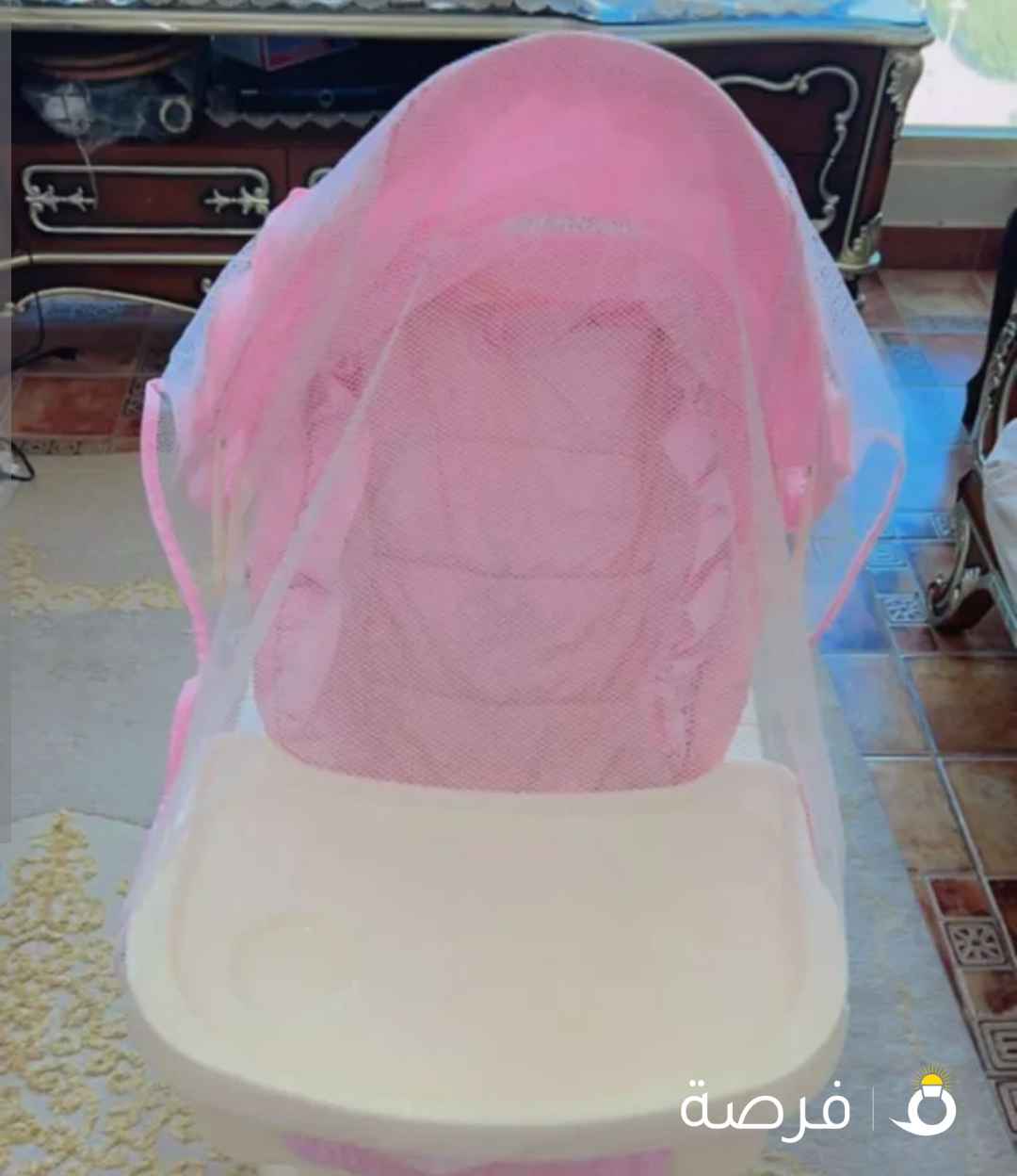 كرسي أطفال كالجديد