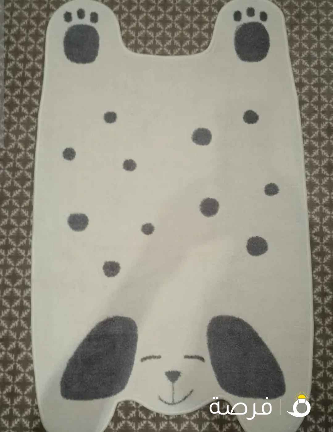 Uswd IKEA DROMSLOTT Rug, dog-shaped off-white (305.263.79)