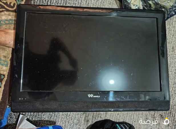 شاشة ونسا إستعمال خفيف وطاوله وكرسي متحرك من شركة ikia إستعمال خفيف جدا