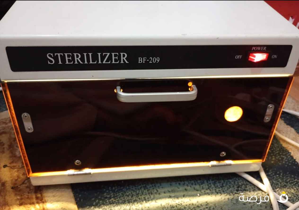 جهازين لتعقيم ادوات الحلاقه