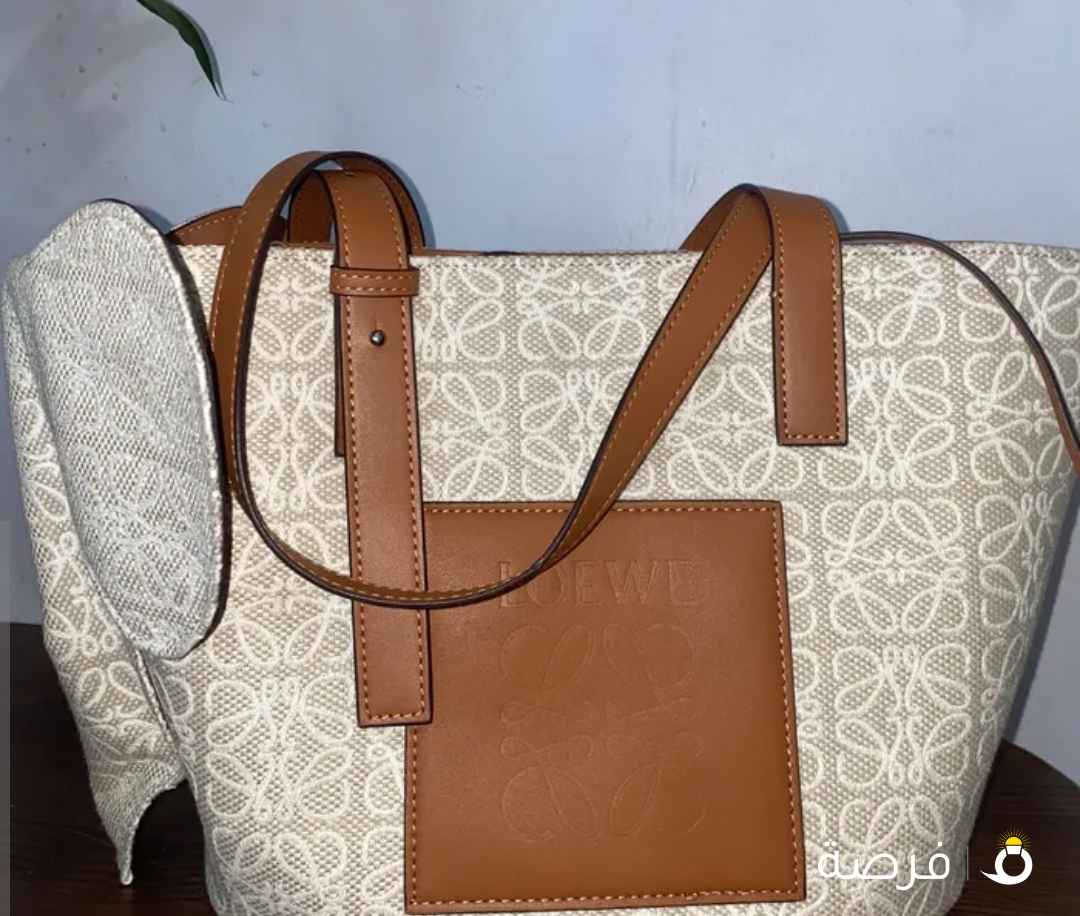 للبيع جنطه لويفي . قابل للمساومة