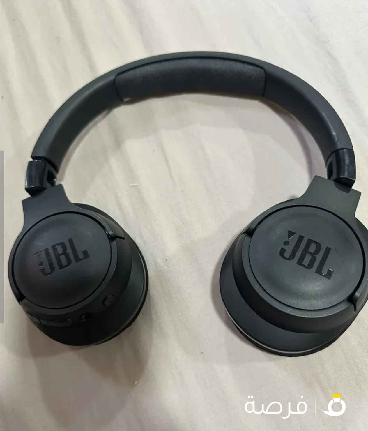 للبيع سماعة JBL ممتازة