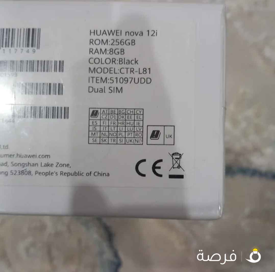 Huawei nova12i