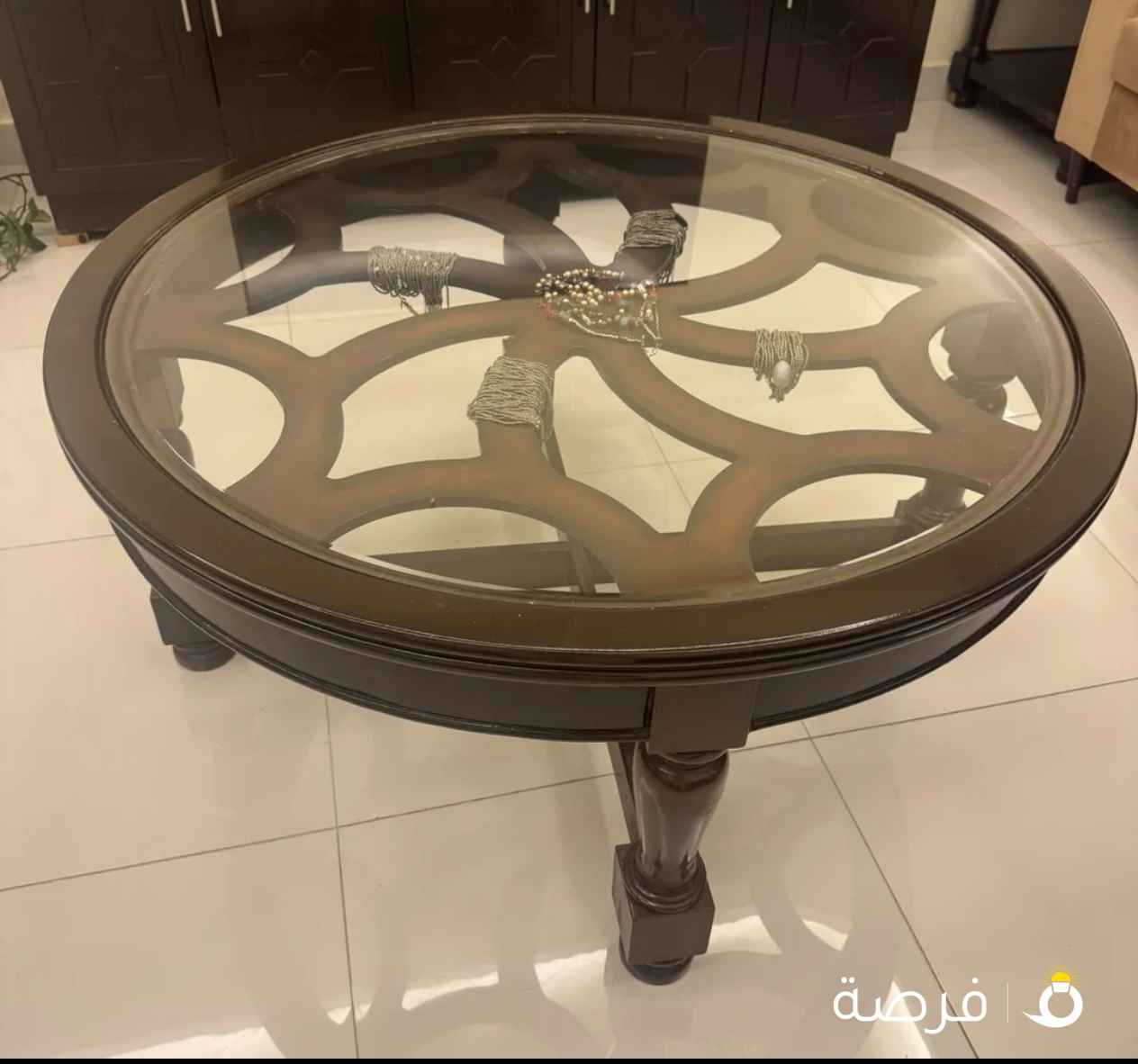 طاولة خشب اصلي مستديرة