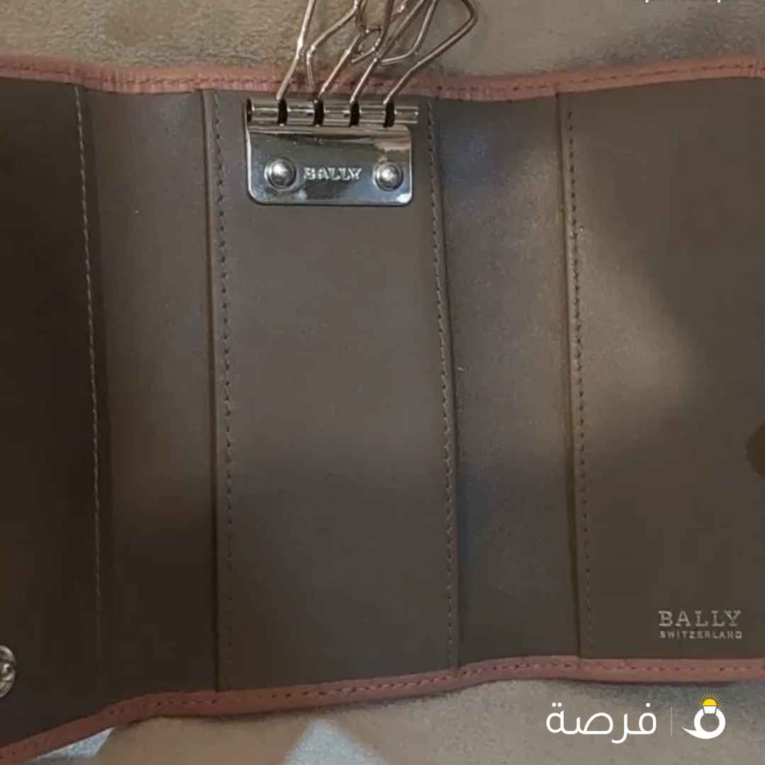 بوك Bally جديد ( مو مستعمل ابداا