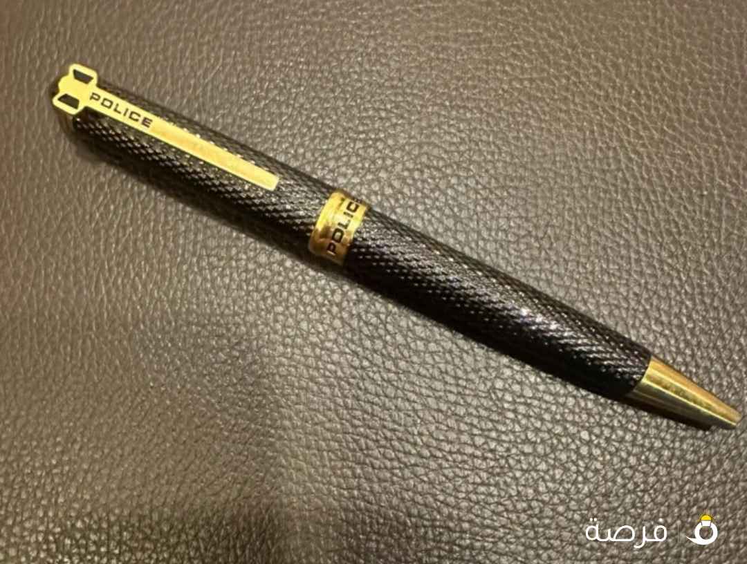 قلم بوليس نظيف