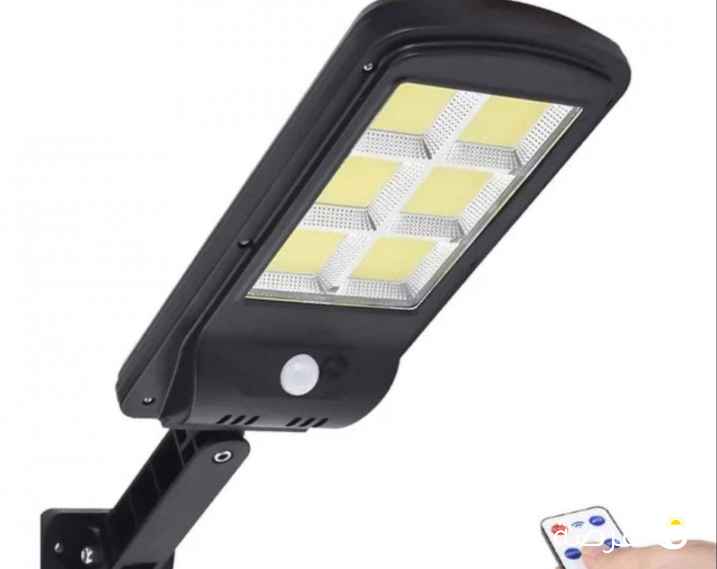 نارة الخيمة على طاقة شمسية