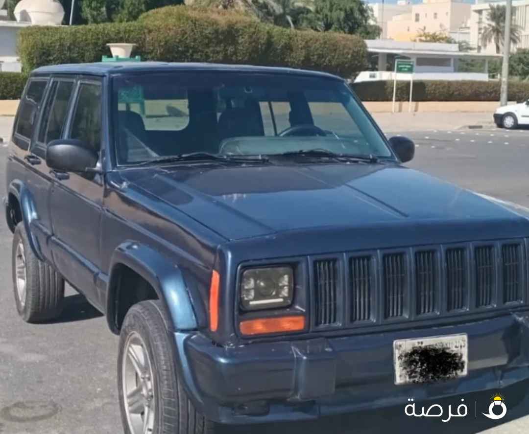 جيب شيروكي م 2000