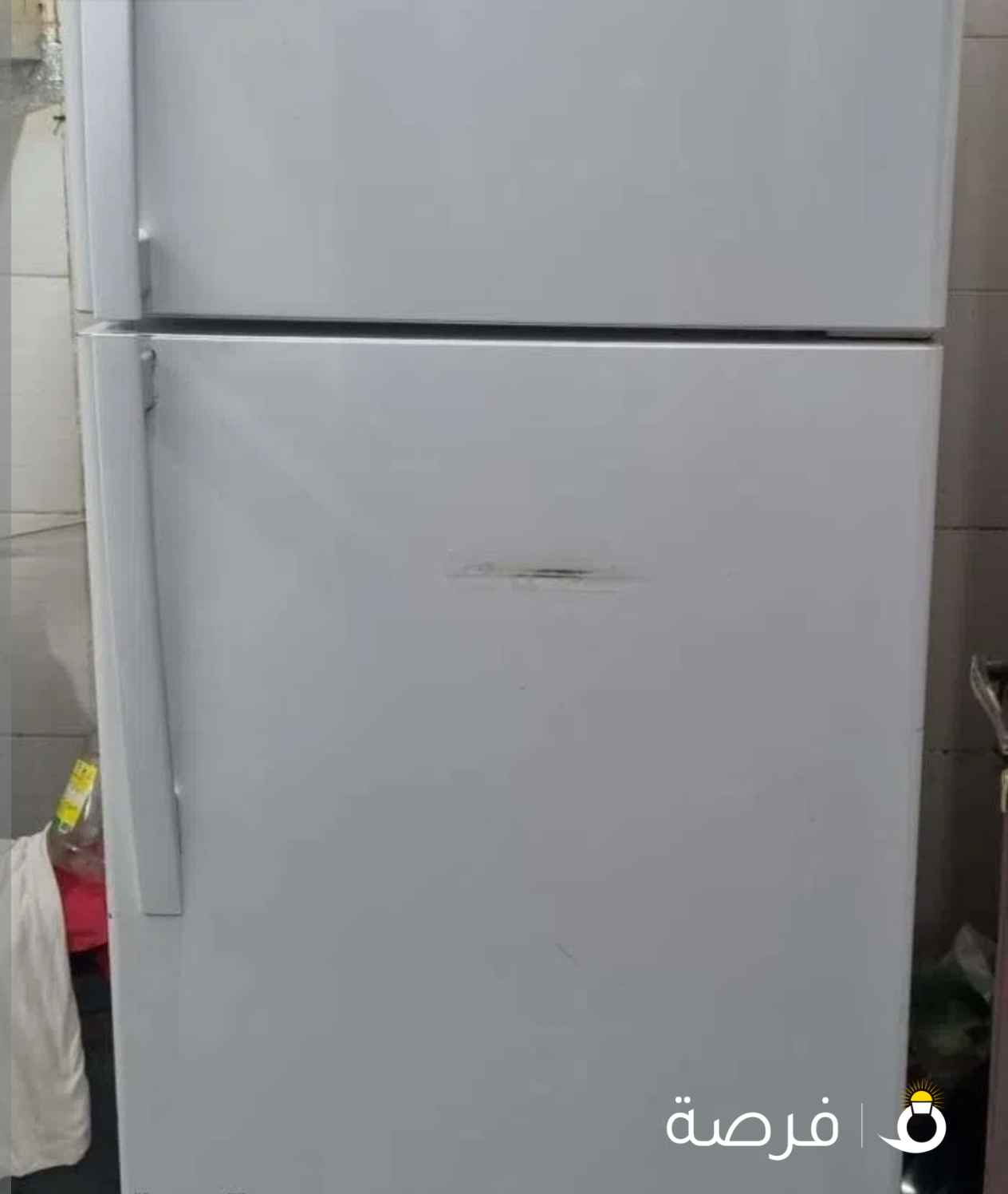 ثلاجة مستعملة