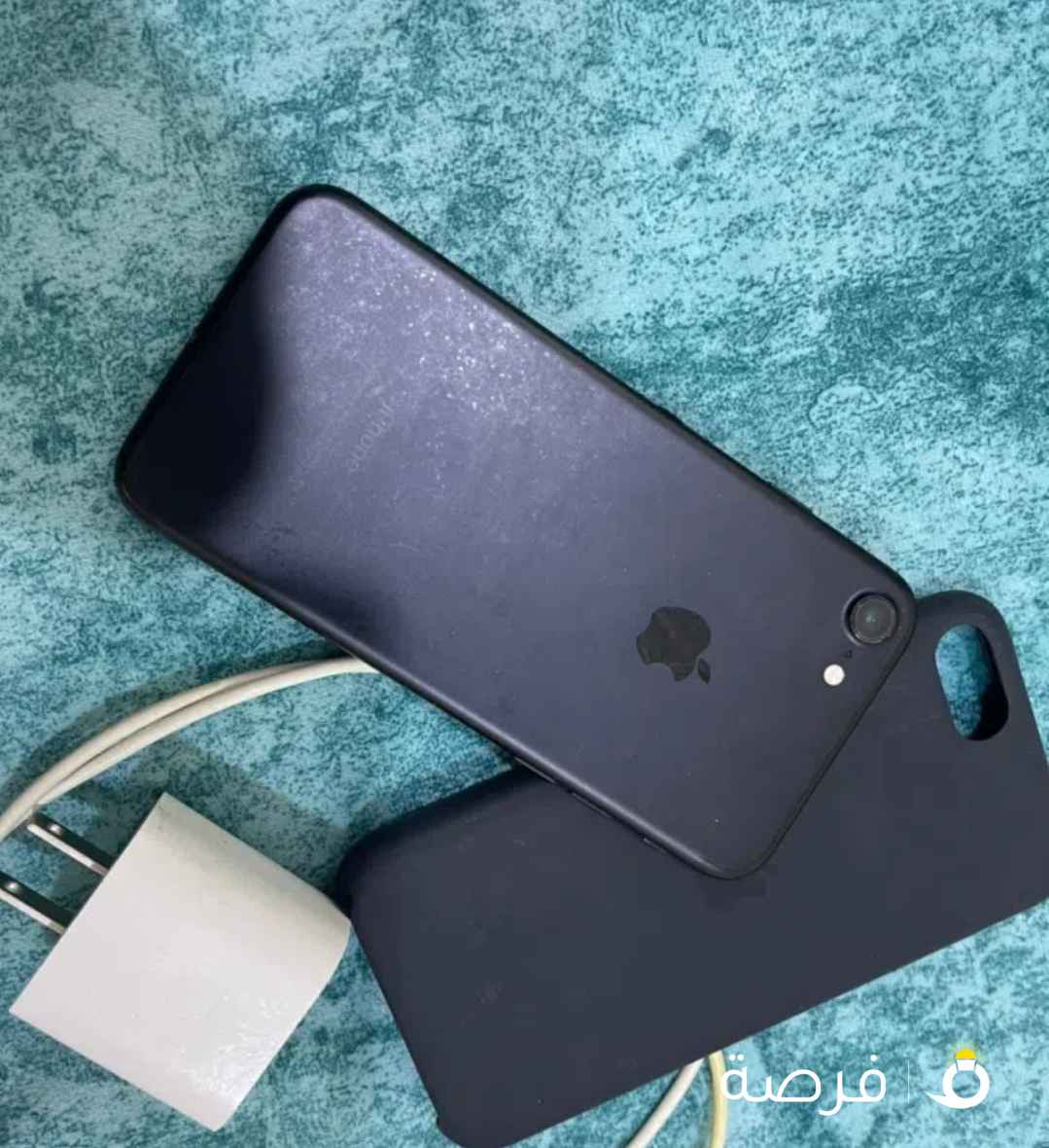 للبيع ايفون 7 السابع 128 قيقا مع الاغراض كامله نظيف جدا ما فيه شي مع شحن اصلي ما في شي خراب مع شحن اصلي
الصامل يراسلني وتساب