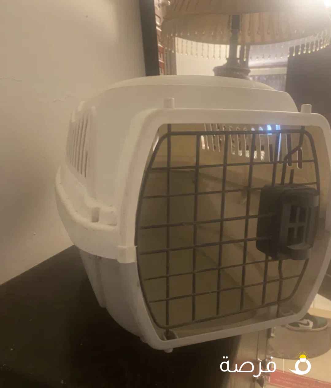 Cat cage for sale in hallway good condition and new