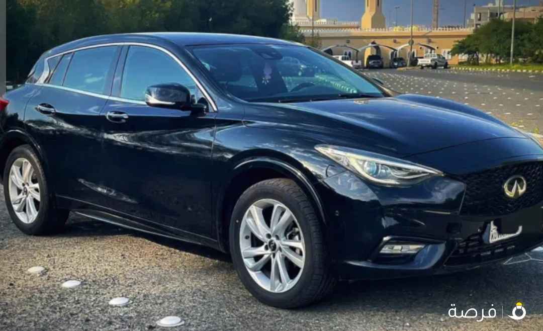 إنفينيتي ⁦Q30⁩ ⁦Pure⁩