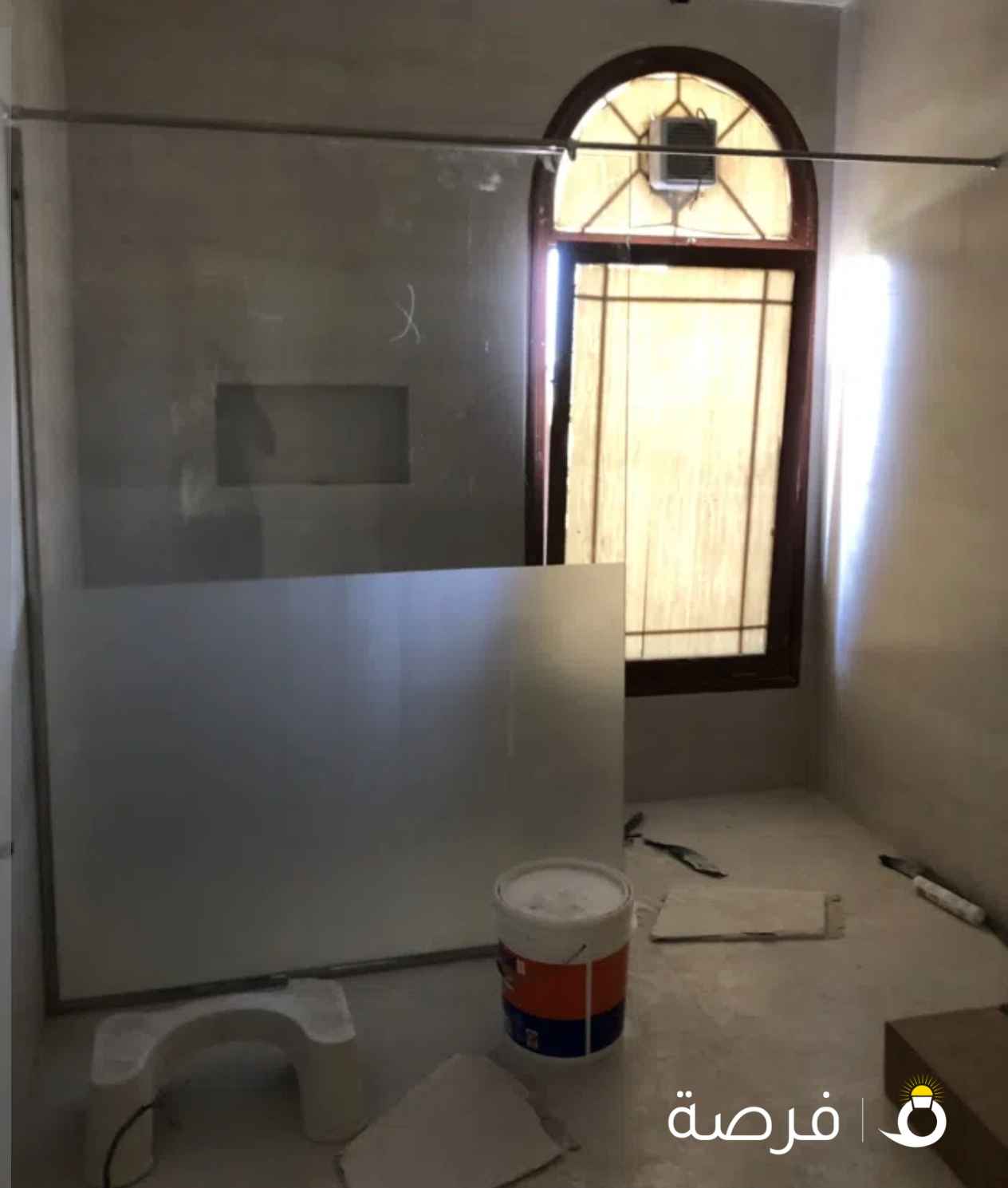 مرايا وزجاج سكوريت شور بوكس